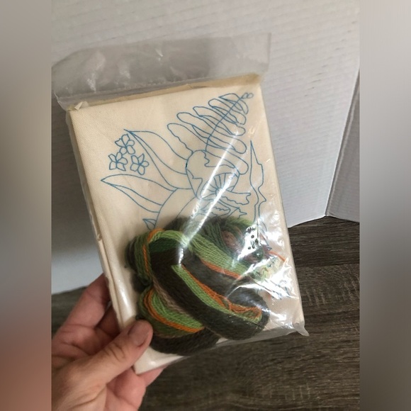 Vtg NOS Creatique Creative Stitchery Kit Mushroom Design - Picture 11 of 11